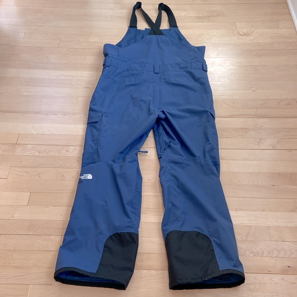 North Face Freedom Bibs Snow pants Men’s Large
Color: Shady Blue - Picture 4 of 4